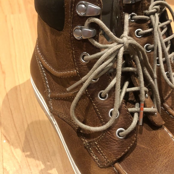 Hugo boss new boots - Picture 6 of 7